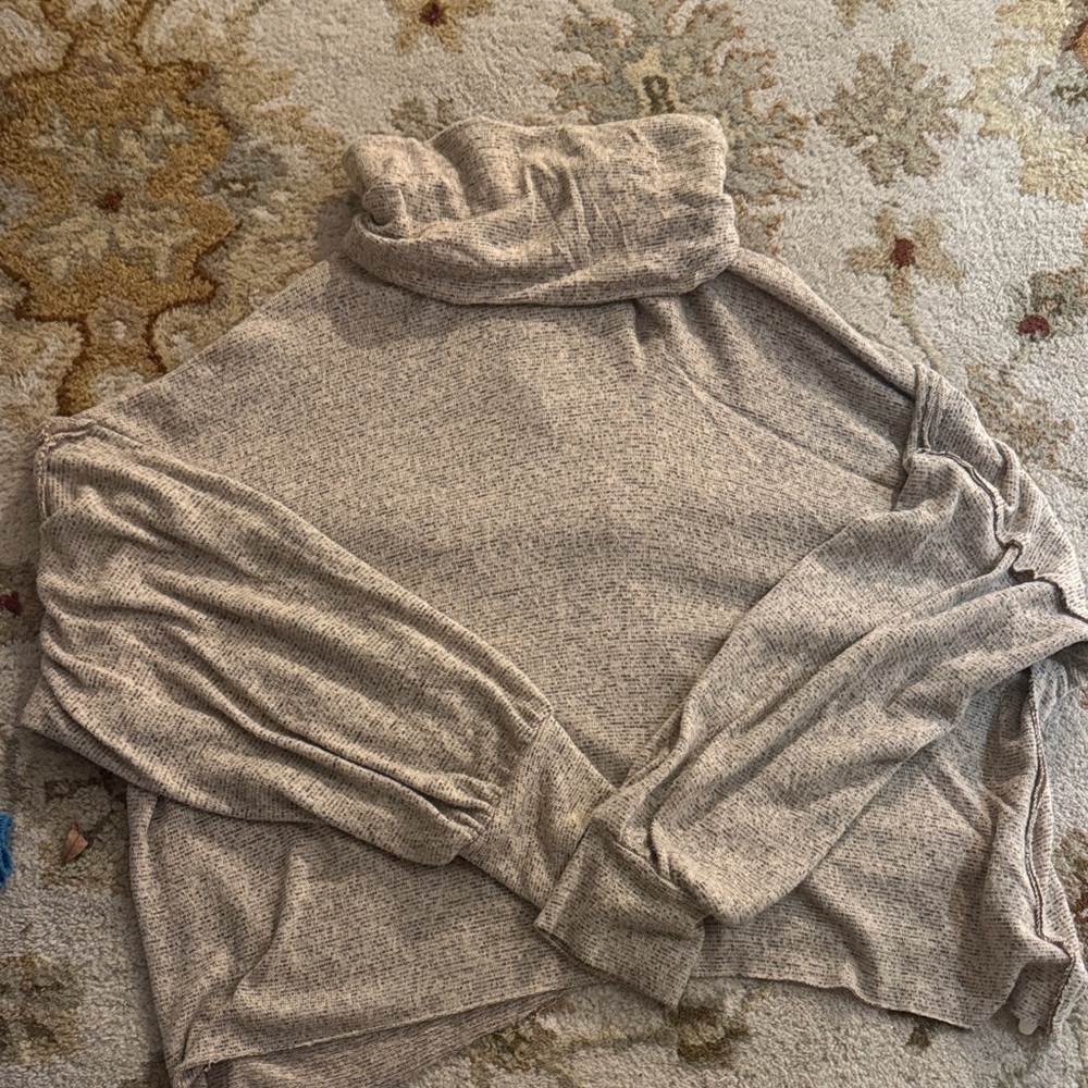 Elegant Heather Gray Turtleneck Sweater